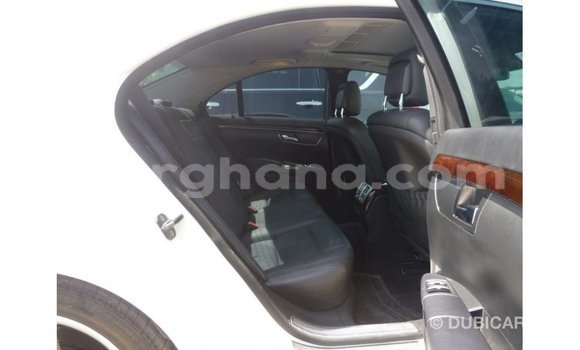 Sayi Imported Mercedes-Benz A200 White Mota in Import - Dubai a Ashanti Sayi Imported Mercedes-Benz A200 White Mota in Import - Dubai a Ashanti