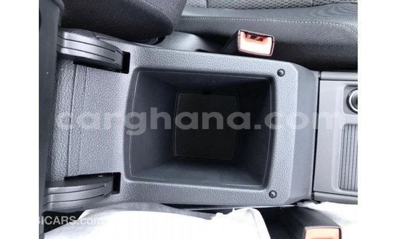 Ra Imported Volkswagen Golf funfun Ọkọ̀ in Import - Dubai ni Ashanti Ra Imported Volkswagen Golf funfun Ọkọ̀ in Import - Dubai ni Ashanti