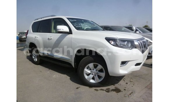 Sayi Imported Toyota Prado White Mota in Import - Dubai a Ashanti Sayi Imported Toyota Prado White Mota in Import - Dubai a Ashanti