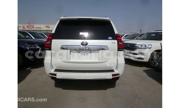 Sayi Imported Toyota Prado White Mota in Import - Dubai a Ashanti Sayi Imported Toyota Prado White Mota in Import - Dubai a Ashanti