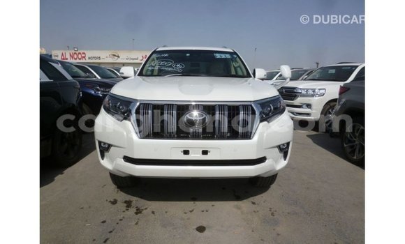 Sayi Imported Toyota Prado White Mota in Import - Dubai a Ashanti Sayi Imported Toyota Prado White Mota in Import - Dubai a Ashanti