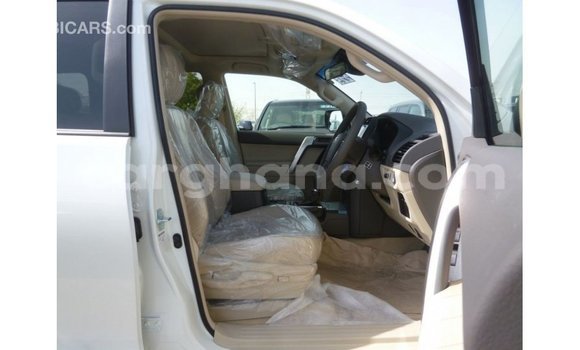 Sayi Imported Toyota Prado White Mota in Import - Dubai a Ashanti Sayi Imported Toyota Prado White Mota in Import - Dubai a Ashanti