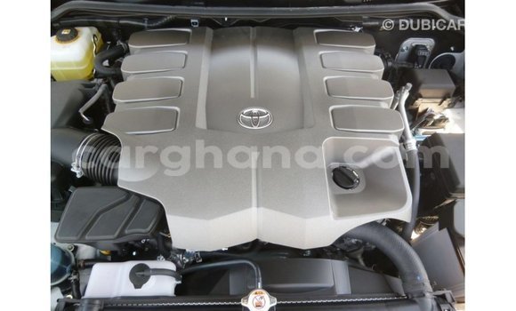 Buy Import Toyota Land Cruiser White Car in Import - Dubai in Ashanti Buy Import Toyota Land Cruiser White Car in Import - Dubai in Ashanti