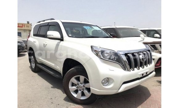 Buy Import Toyota Prado White Car in Import - Dubai in Ashanti Buy Import Toyota Prado White Car in Import - Dubai in Ashanti