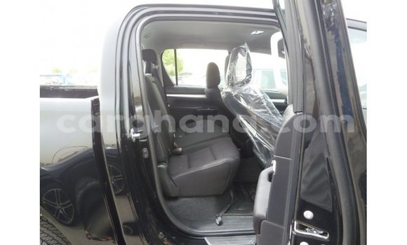 Sayi Imported Toyota Hilux Black Mota in Import - Dubai a Ashanti Sayi Imported Toyota Hilux Black Mota in Import - Dubai a Ashanti