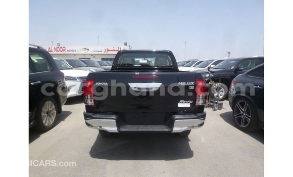 Sayi Imported Toyota Hilux Black Mota in Import - Dubai a Ashanti Sayi Imported Toyota Hilux Black Mota in Import - Dubai a Ashanti