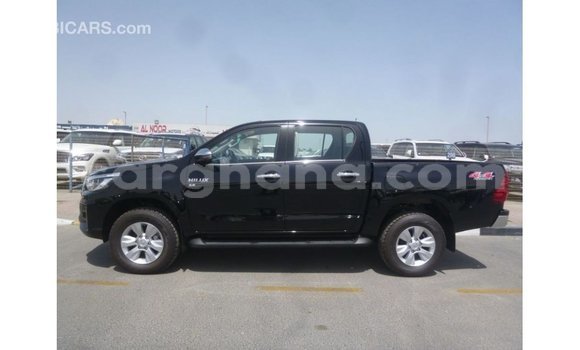 Sayi Imported Toyota Hilux Black Mota in Import - Dubai a Ashanti Sayi Imported Toyota Hilux Black Mota in Import - Dubai a Ashanti