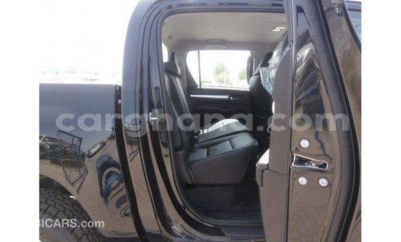 Sayi Imported Toyota Hilux Black Mota in Import - Dubai a Ashanti Sayi Imported Toyota Hilux Black Mota in Import - Dubai a Ashanti