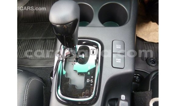 Sayi Imported Toyota Hilux White Mota in Import - Dubai a Ashanti Sayi Imported Toyota Hilux White Mota in Import - Dubai a Ashanti