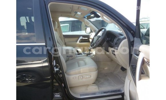 Buy Import Toyota Land Cruiser Black Car in Import - Dubai in Ashanti Buy Import Toyota Land Cruiser Black Car in Import - Dubai in Ashanti