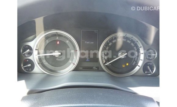 Ra Imported Toyota Land Cruiser funfun Ọkọ̀ in Import - Dubai ni Ashanti Ra Imported Toyota Land Cruiser funfun Ọkọ̀ in Import - Dubai ni Ashanti