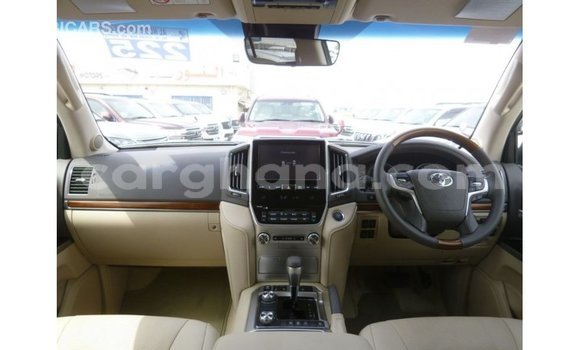 Sayi Imported Toyota Land Cruiser Sauran Mota in Import - Dubai a Ashanti Sayi Imported Toyota Land Cruiser Sauran Mota in Import - Dubai a Ashanti