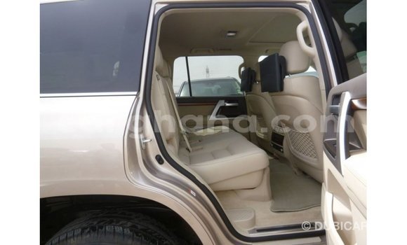 Sayi Imported Toyota Land Cruiser Sauran Mota in Import - Dubai a Ashanti Sayi Imported Toyota Land Cruiser Sauran Mota in Import - Dubai a Ashanti