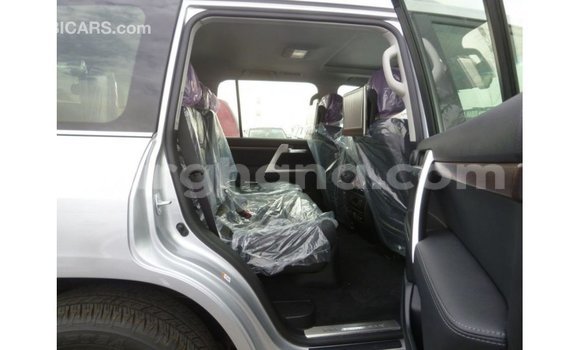 Buy Import Toyota Land Cruiser Other Car in Import - Dubai in Ashanti Buy Import Toyota Land Cruiser Other Car in Import - Dubai in Ashanti