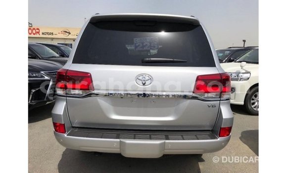 Sayi Imported Toyota Land Cruiser Sauran Mota in Import - Dubai a Ashanti Sayi Imported Toyota Land Cruiser Sauran Mota in Import - Dubai a Ashanti