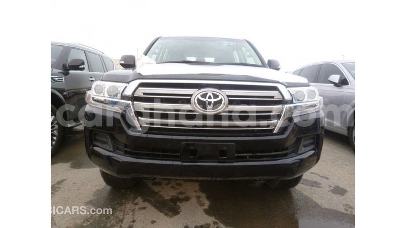 Big with watermark toyota land cruiser ashanti import dubai 21493