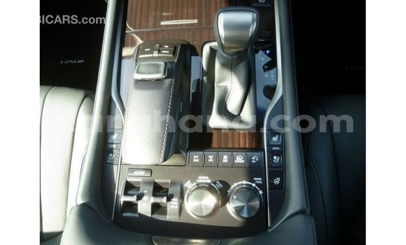 Sayi Imported Lexus LX Black Mota in Import - Dubai a Ashanti Sayi Imported Lexus LX Black Mota in Import - Dubai a Ashanti