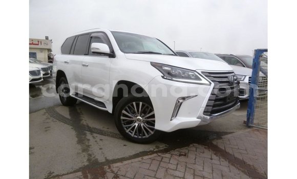 Sayi Imported Lexus LX White Mota in Import - Dubai a Ashanti Sayi Imported Lexus LX White Mota in Import - Dubai a Ashanti