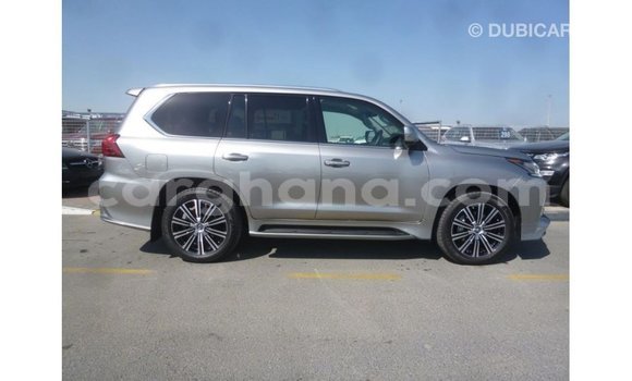 Sayi Imported Lexus LX Sauran Mota in Import - Dubai a Ashanti Sayi Imported Lexus LX Sauran Mota in Import - Dubai a Ashanti