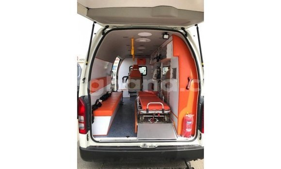Buy Import Toyota Hiace White Car in Import - Dubai in Ashanti Buy Import Toyota Hiace White Car in Import - Dubai in Ashanti