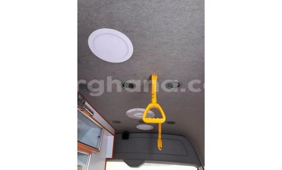 Buy Import Toyota Hiace White Car in Import - Dubai in Ashanti Buy Import Toyota Hiace White Car in Import - Dubai in Ashanti