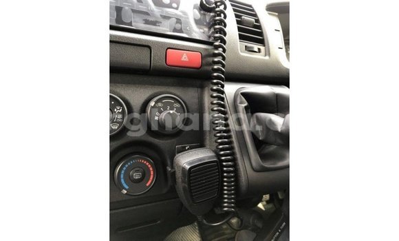 Buy Import Toyota Hiace White Car in Import - Dubai in Ashanti Buy Import Toyota Hiace White Car in Import - Dubai in Ashanti