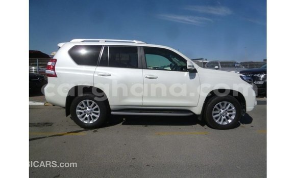 Ra Imported Toyota Prado funfun Ọkọ̀ in Import - Dubai ni Ashanti Ra Imported Toyota Prado funfun Ọkọ̀ in Import - Dubai ni Ashanti