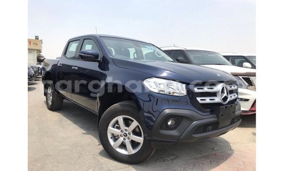 Buy Import Mercedes‒Benz 250 Blue Car in Import - Dubai in Ashanti Buy Import Mercedes‒Benz 250 Blue Car in Import - Dubai in Ashanti