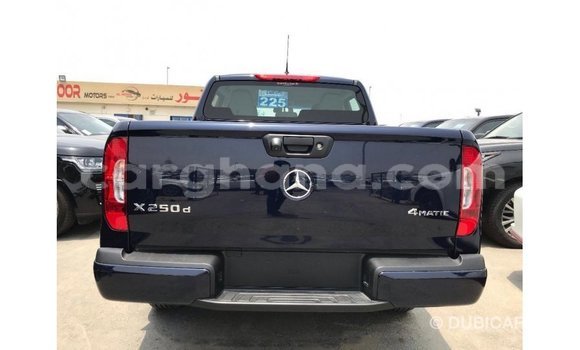 Buy Import Mercedes‒Benz 250 Blue Car in Import - Dubai in Ashanti Buy Import Mercedes‒Benz 250 Blue Car in Import - Dubai in Ashanti