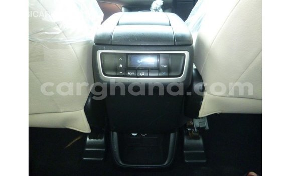 Ra Imported Toyota Kluger funfun Ọkọ̀ in Import - Dubai ni Ashanti Ra Imported Toyota Kluger funfun Ọkọ̀ in Import - Dubai ni Ashanti