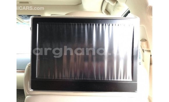 Buy Import Toyota Land Cruiser White Car in Import - Dubai in Ashanti Buy Import Toyota Land Cruiser White Car in Import - Dubai in Ashanti