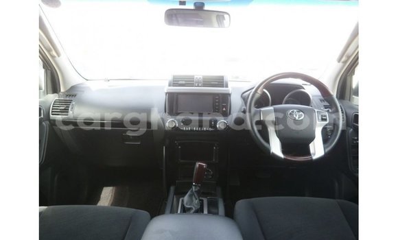 Buy Import Toyota Prado White Car in Import - Dubai in Ashanti Buy Import Toyota Prado White Car in Import - Dubai in Ashanti