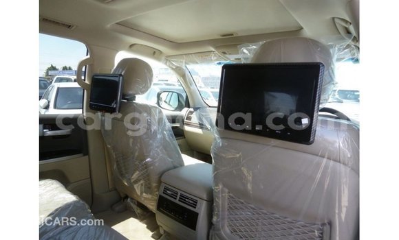 Buy Import Toyota Land Cruiser White Car in Import - Dubai in Ashanti Buy Import Toyota Land Cruiser White Car in Import - Dubai in Ashanti