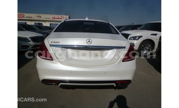 Sayi Imported Mercedes-Benz A200 White Mota in Import - Dubai a Ashanti Sayi Imported Mercedes-Benz A200 White Mota in Import - Dubai a Ashanti