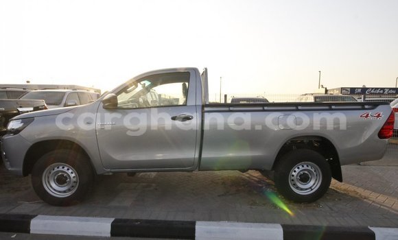 Ra Imported Toyota Hilux Miiran Ọkọ̀ in Import - Dubai ni Ashanti Ra Imported Toyota Hilux Miiran Ọkọ̀ in Import - Dubai ni Ashanti