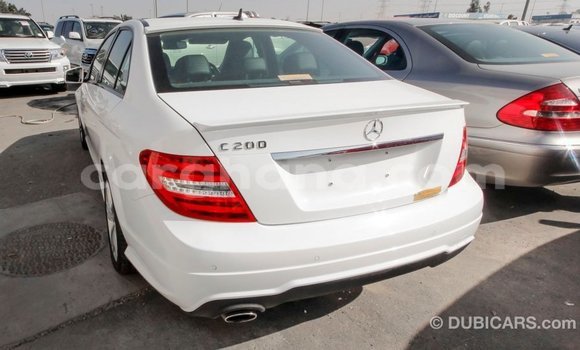 Ra Imported Mercedes‒Benz 200 funfun Ọkọ̀ in Import - Dubai ni Ashanti Ra Imported Mercedes‒Benz 200 funfun Ọkọ̀ in Import - Dubai ni Ashanti