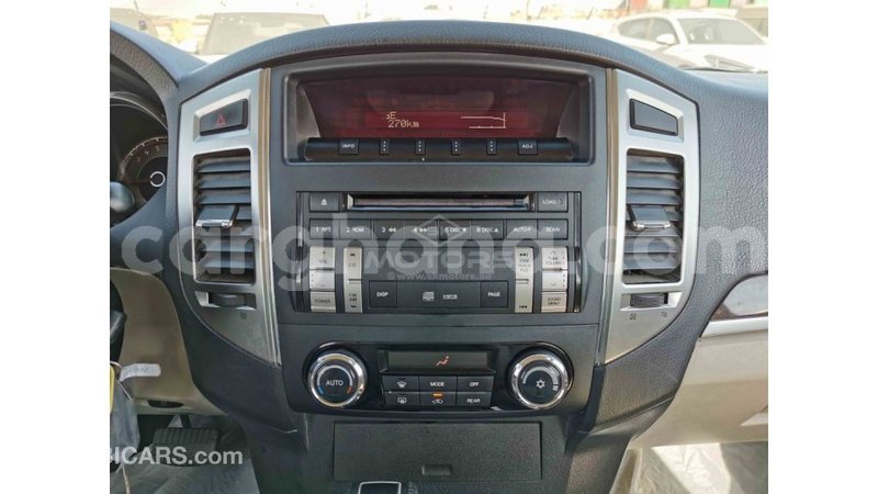 Big with watermark mitsubishi pajero ashanti import dubai 21574