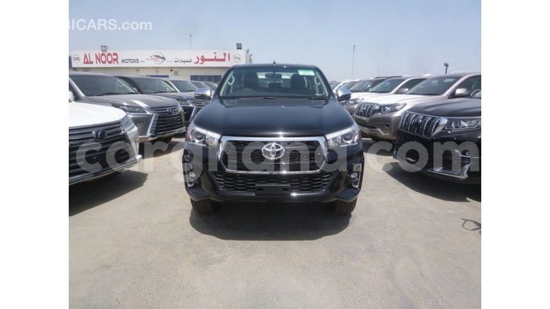 Big with watermark toyota hilux ashanti import dubai 21579