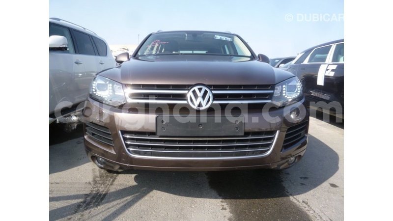 Big with watermark volkswagen touareg ashanti import dubai 21584