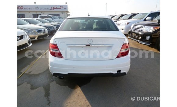 Buy Import Mercedes‒Benz 200 White Car in Import - Dubai in Ashanti Buy Import Mercedes‒Benz 200 White Car in Import - Dubai in Ashanti