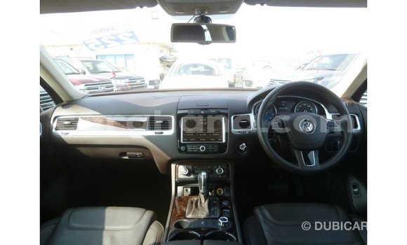 Buy Import Volkswagen Touareg Brown Car in Import - Dubai in Ashanti Buy Import Volkswagen Touareg Brown Car in Import - Dubai in Ashanti