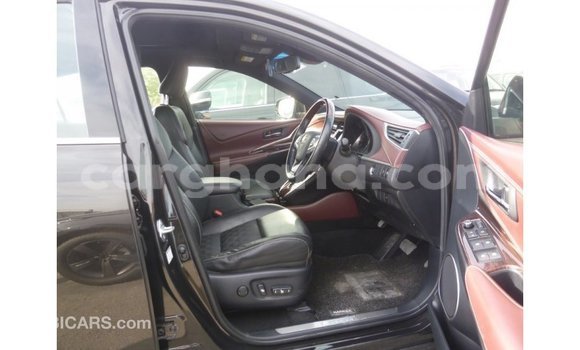 Sayi Imported Toyota Harrier Black Mota in Import - Dubai a Ashanti Sayi Imported Toyota Harrier Black Mota in Import - Dubai a Ashanti