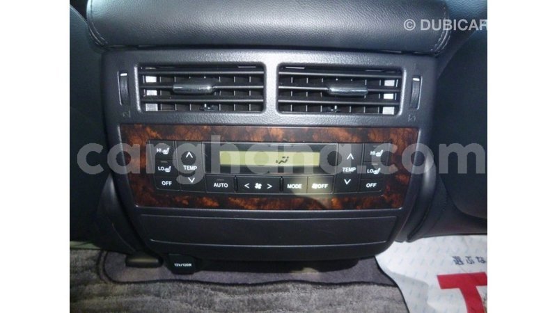 Big with watermark toyota land cruiser ashanti import dubai 21587