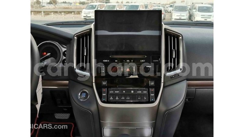 Big with watermark toyota land cruiser ashanti import dubai 21598