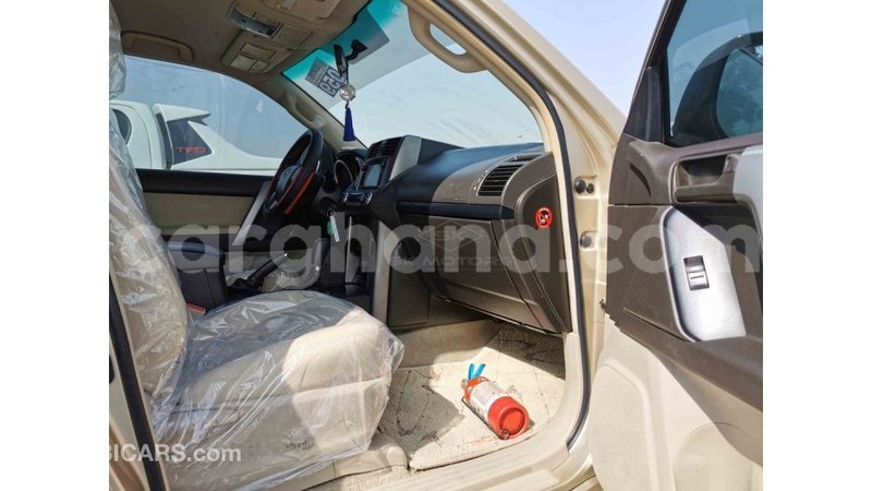 Big with watermark toyota prado ashanti import dubai 21605