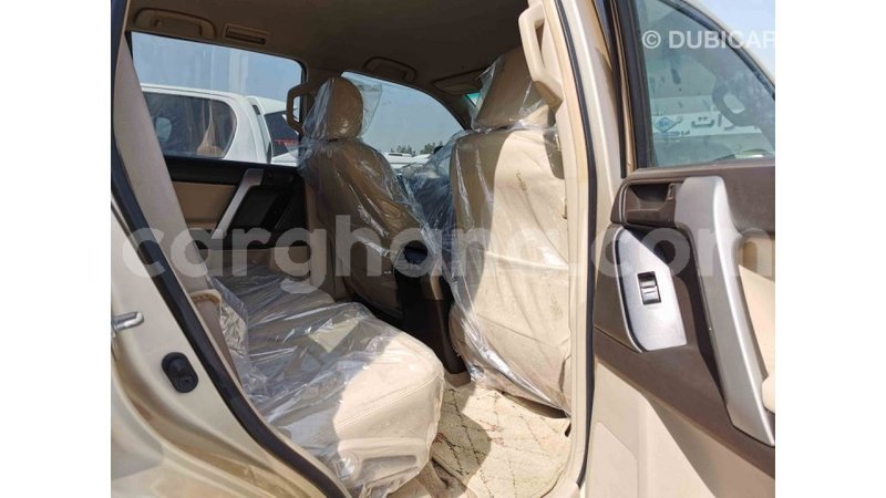 Big with watermark toyota prado ashanti import dubai 21605