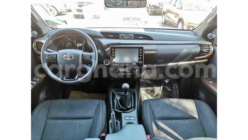 Big with watermark toyota hilux ashanti import dubai 21637