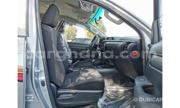 Ra Imported Toyota Hilux Miiran Ọkọ̀ in Import - Dubai ni Ashanti Ra Imported Toyota Hilux Miiran Ọkọ̀ in Import - Dubai ni Ashanti