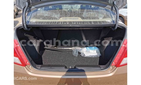 Ra Imported Suzuki Dzire Brown Mọto in Import - Dubai ni Ashanti Ra Imported Suzuki Dzire Brown Mọto in Import - Dubai ni Ashanti