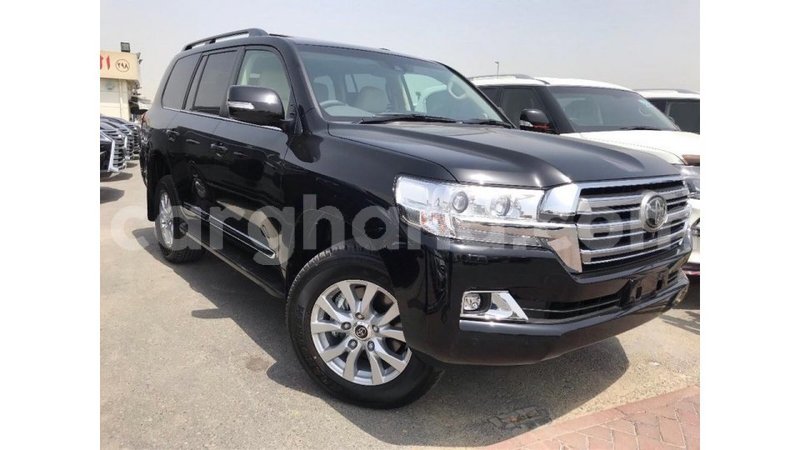 Big with watermark toyota land cruiser ashanti import dubai 21662